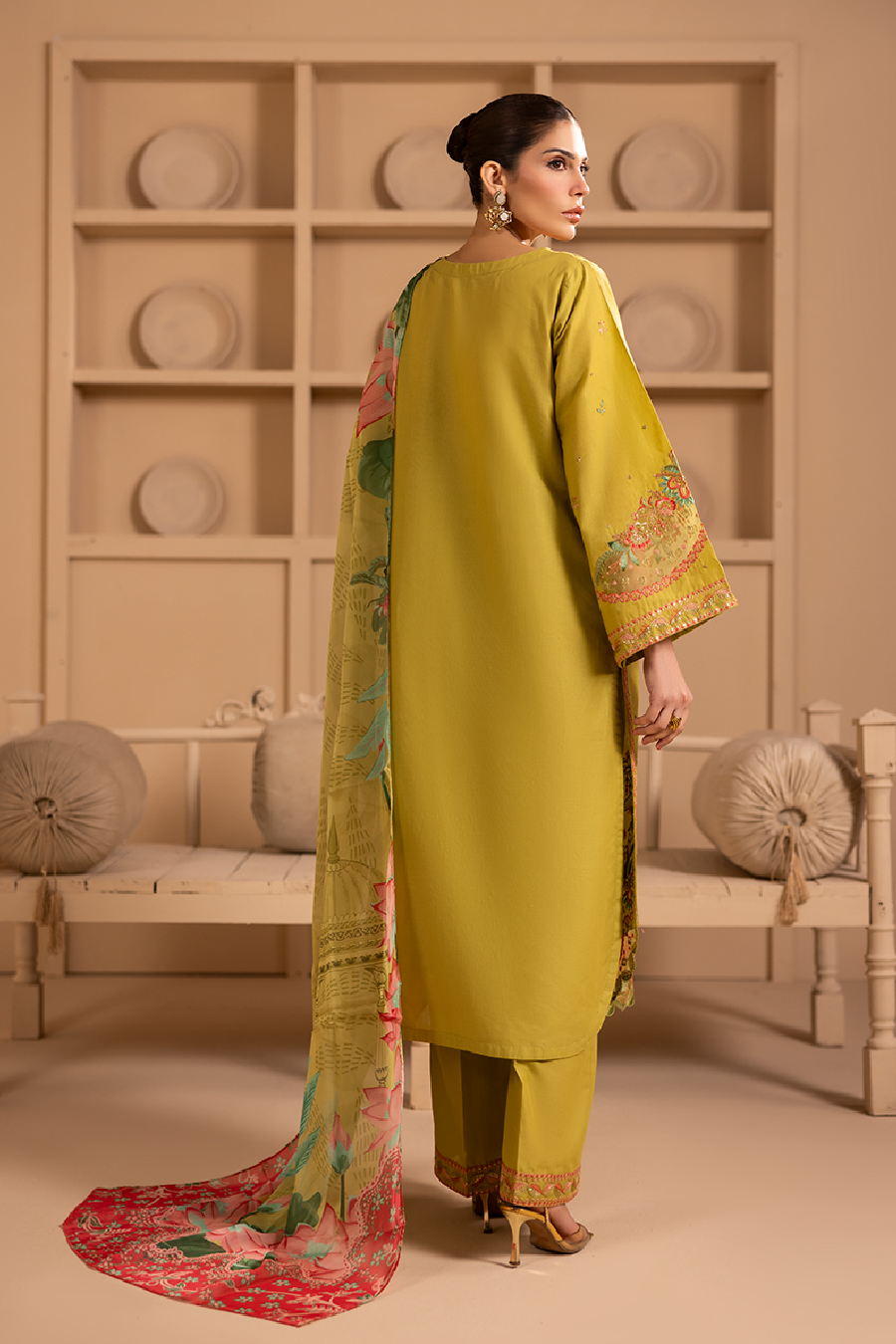 Meera - Luxury Pret (3PC)