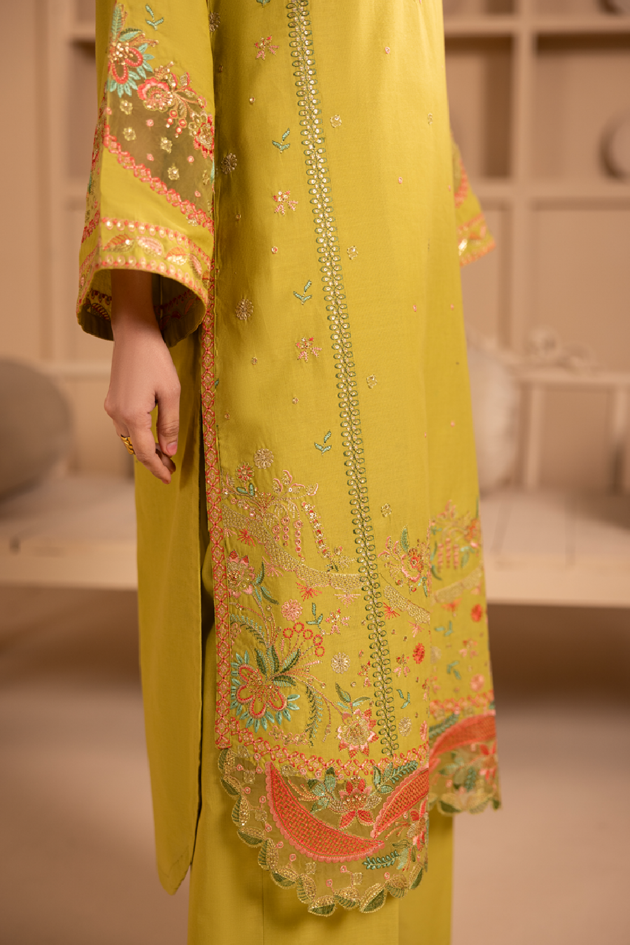 Meera - Luxury Pret (3PC)