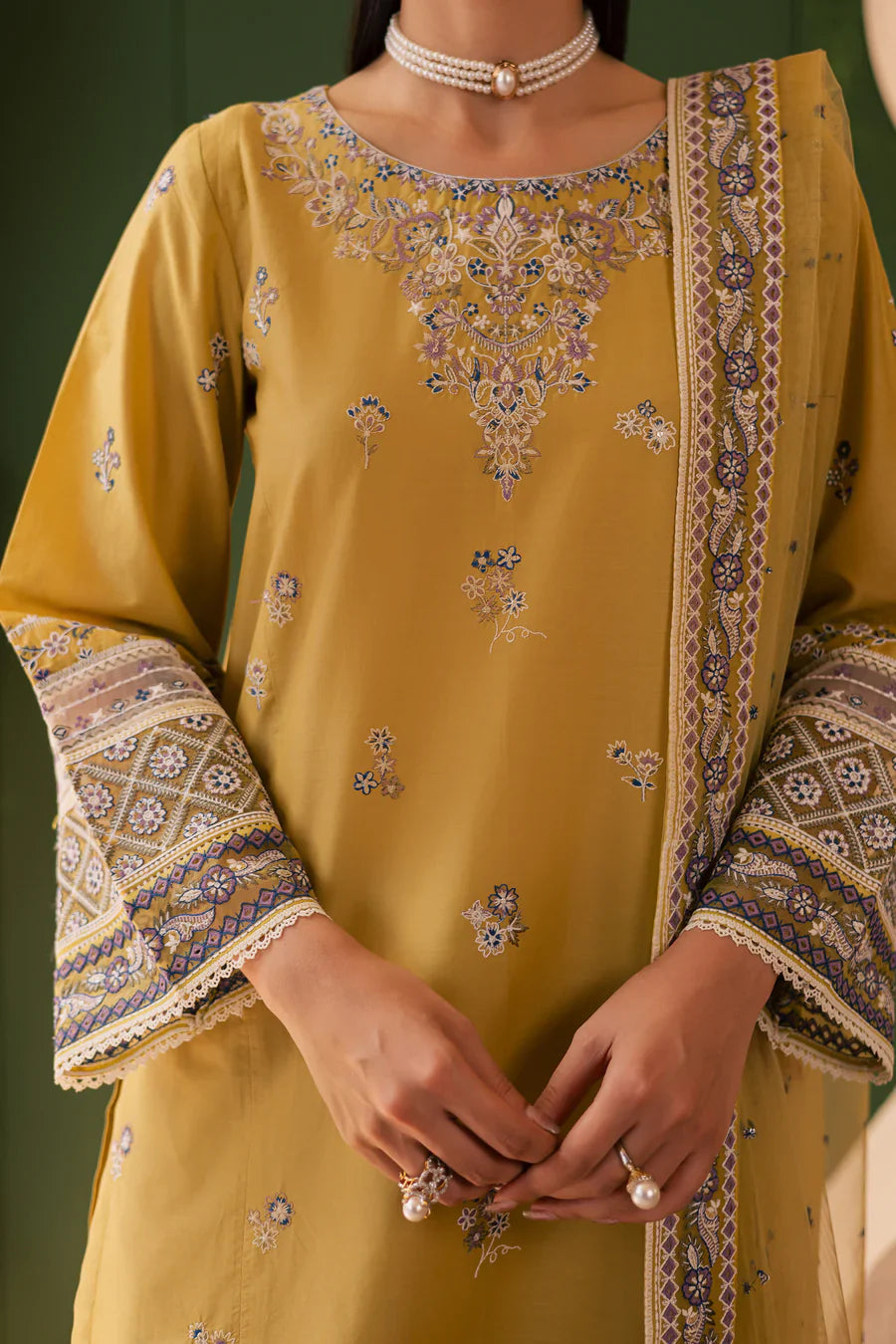 Mehwar - 3 PC Embroidered Dress